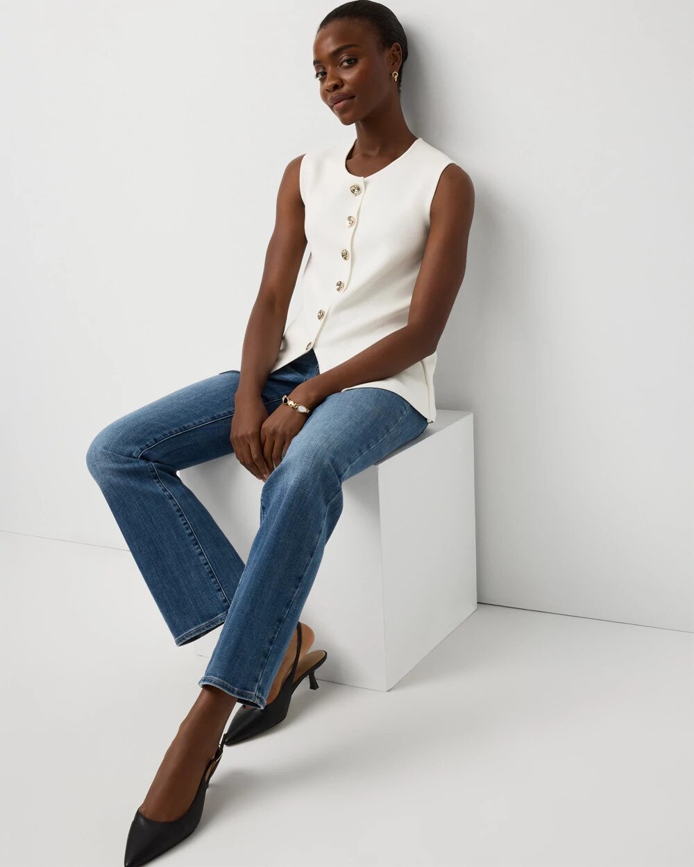 WHBM_Sweater20Vest_570410904_IVO000190_OF_ALT201.jpeg