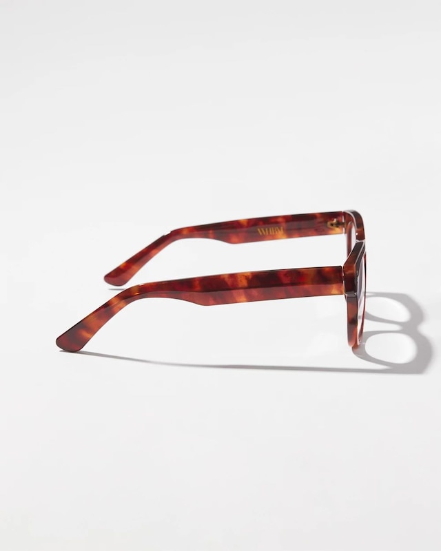 WHBM_Tort_20Square_20Readers_570373047_BLK000923_TT_ALT_201.jpeg