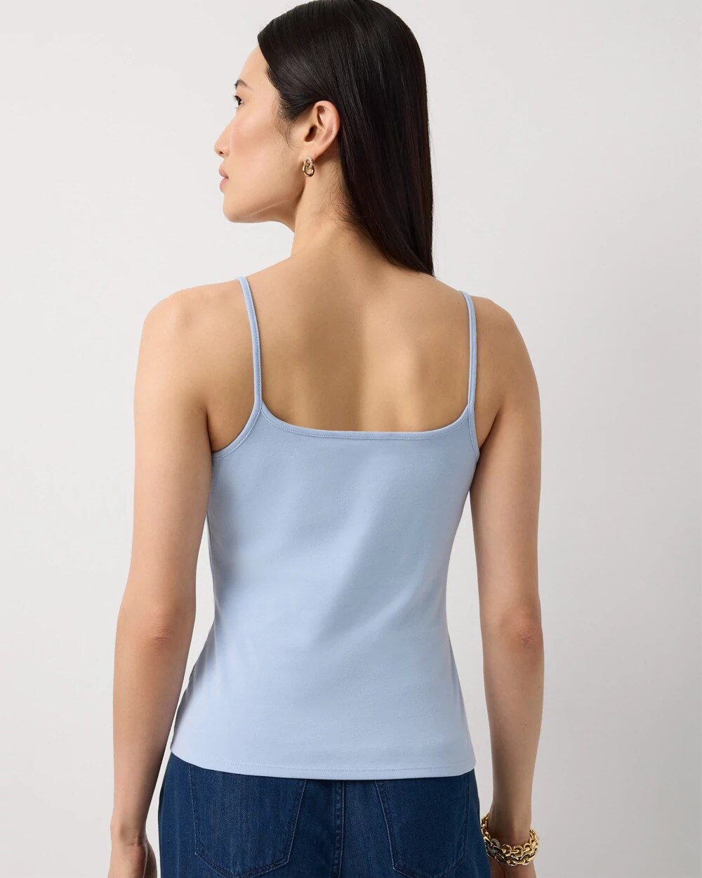 WHBM_WHBFORME20Sl20Lace20Vnk20Cami_570411361_BLU007212_OF_ALT203.jpeg