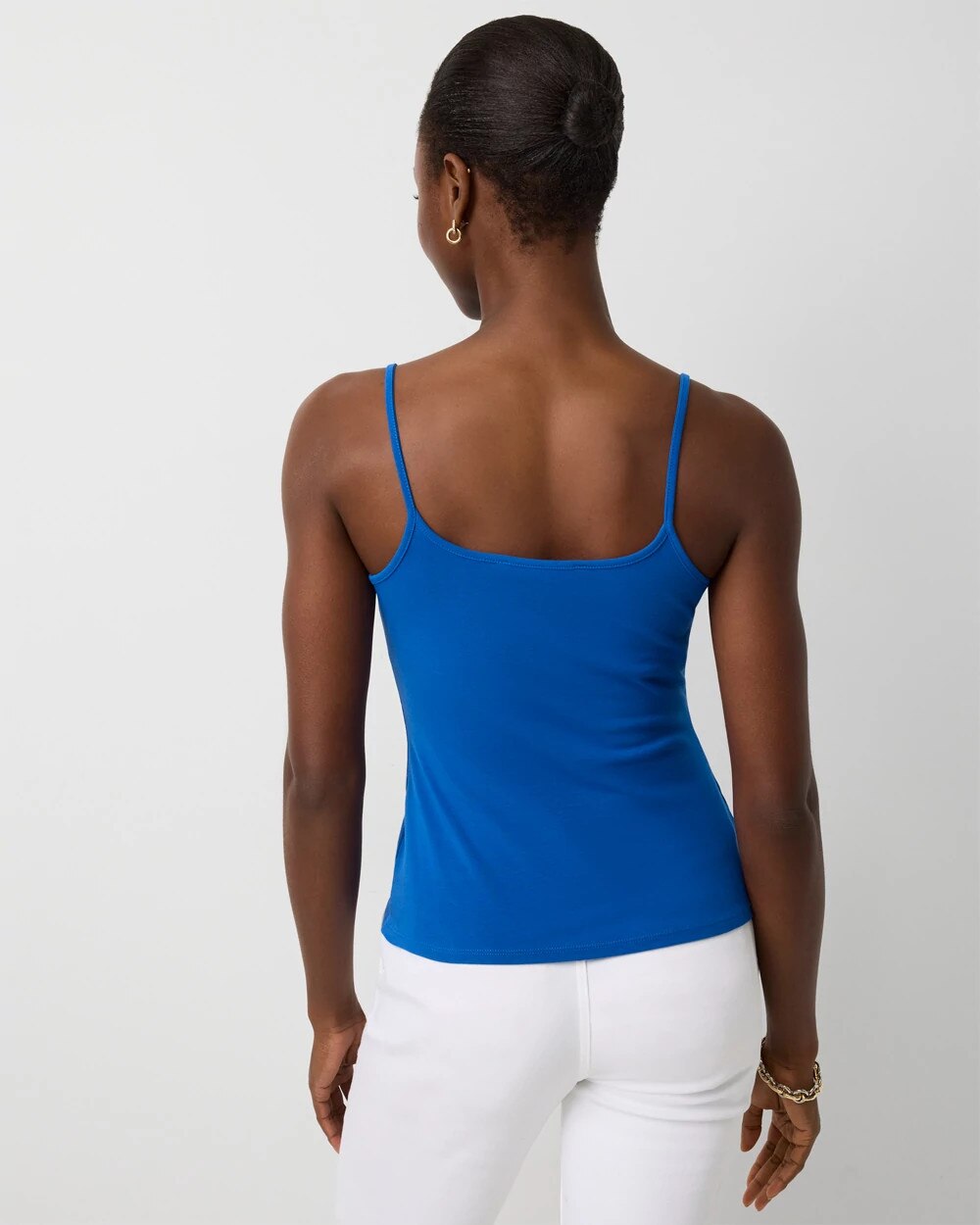 WHBM_WHBFORME20Sl20Lace20Vnk20Cami_570411362_BLU007359_OF_ALT203.jpeg