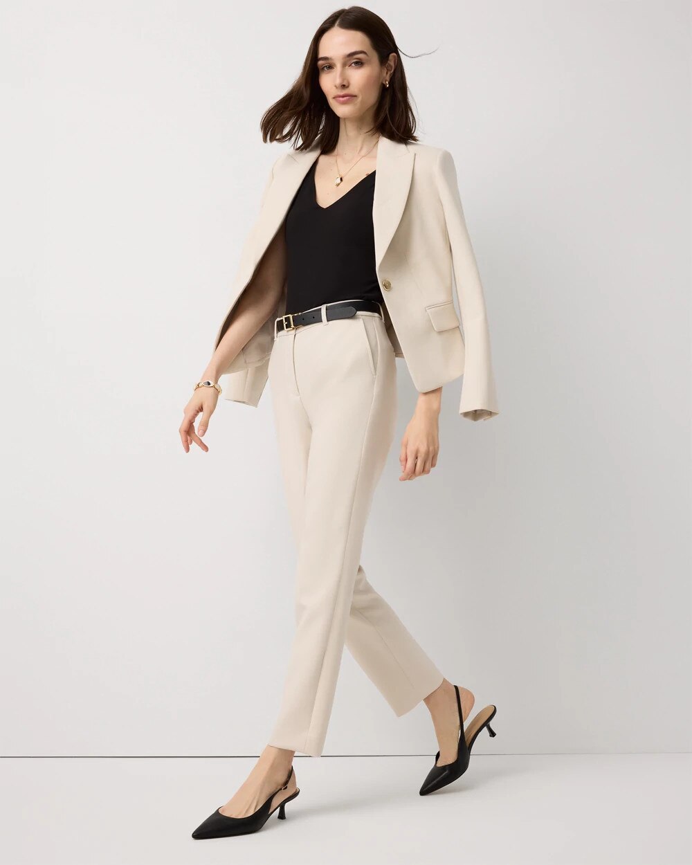 WHBM_WHBMFORME20Dual20NK20Tank_570334728_BLK000001_OF_ALT201.jpeg
