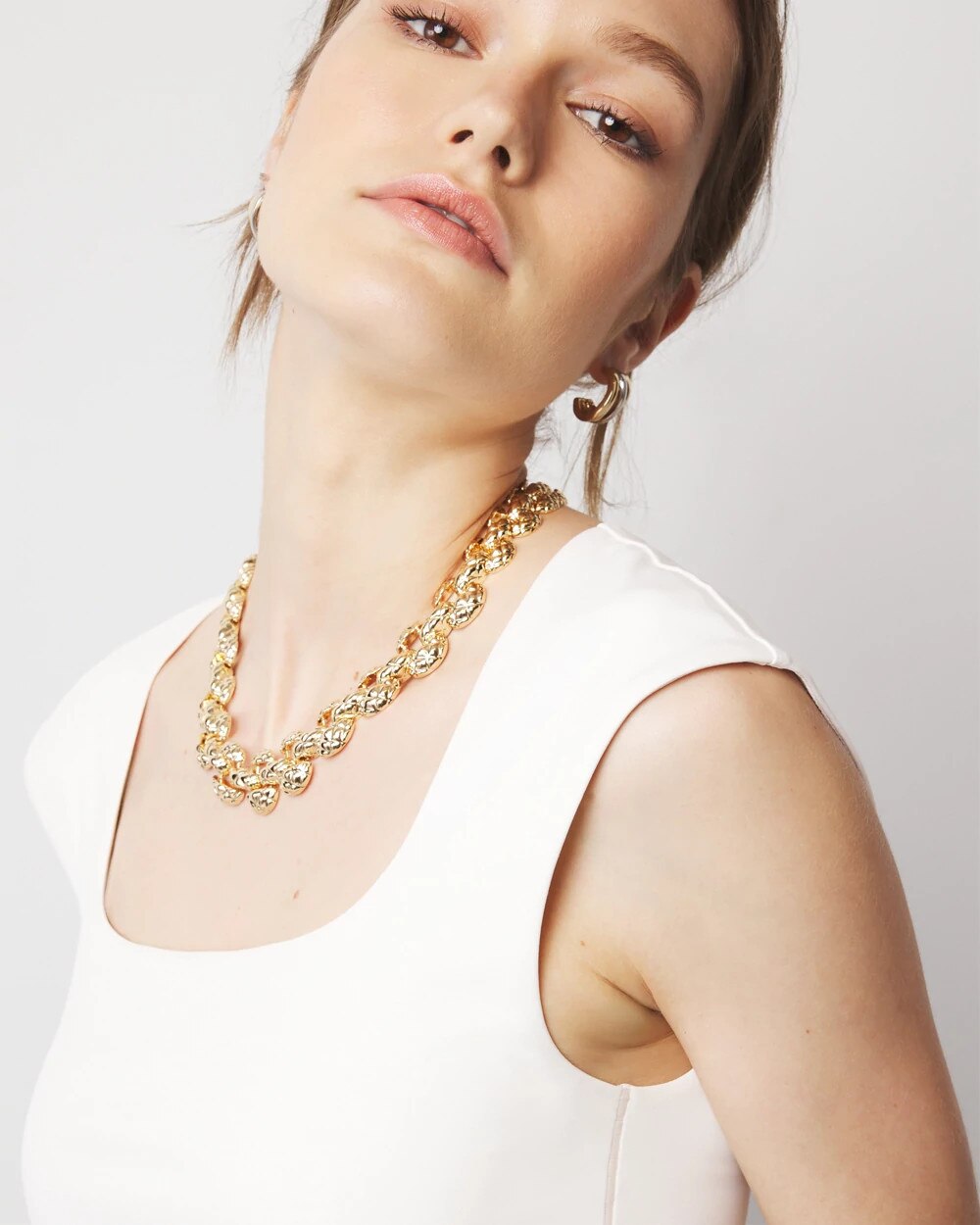 WHBM_WHBMFORME20Hvy20Cap20Slv20Top_570388115_IVO000190_OF_ALT202.jpeg
