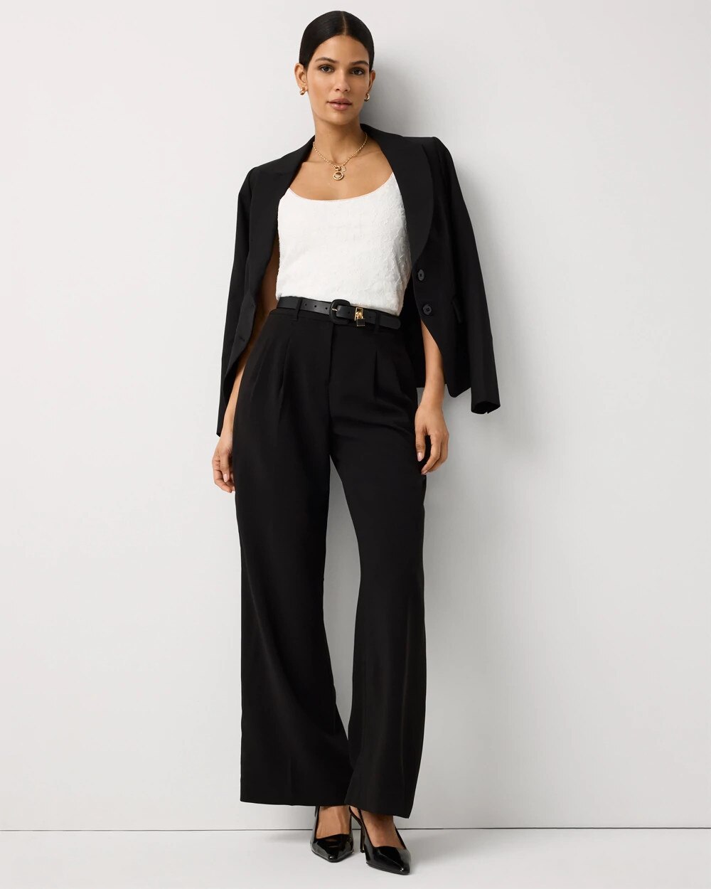 WHBM_WHBMFORME20Lace20Cami_570405313_IVO000190_OF_ALT201.jpeg