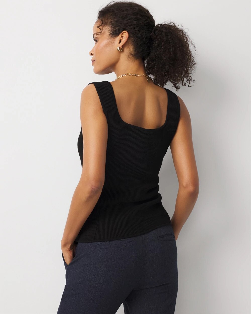 WHBM_WHBMFORME20Ottoman20Tank_570405006_BLK000001_OF_ALT203.jpeg