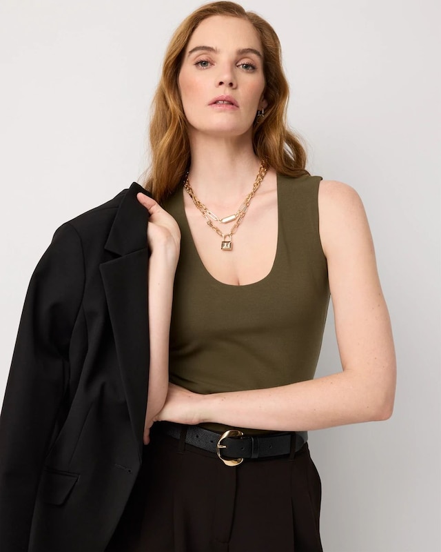 WHBM FORME™ Ribbed Scoop Neck Shell