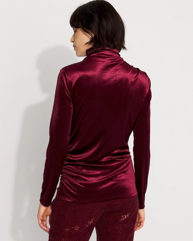 WHBM_WHBMFORME_20Velvet_20Mock_20Nk_570400749_RED006838_OF_ALT_203.jpeg